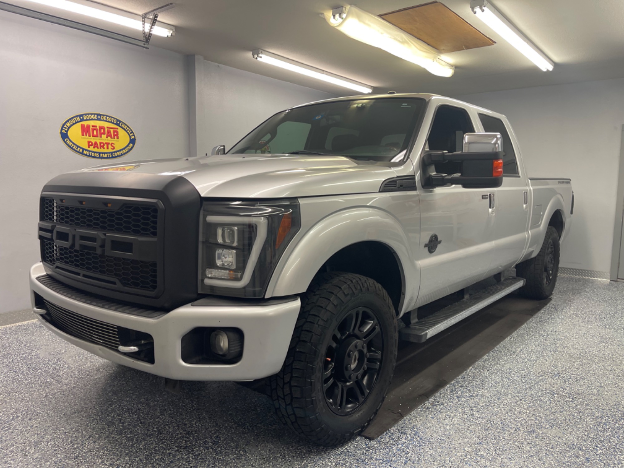 photo of 2013 Ford F-250 SD Platinum Diesel Crew Cab 4WD Deleted Loaded!!!